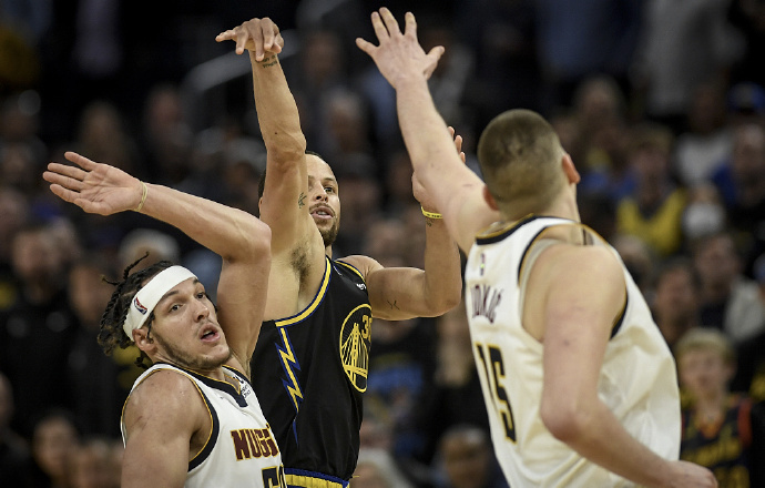 包含强队之间的激烈竞争让人心跳加速的词条 包含强队之间的激烈竞争让人心跳加速的词条