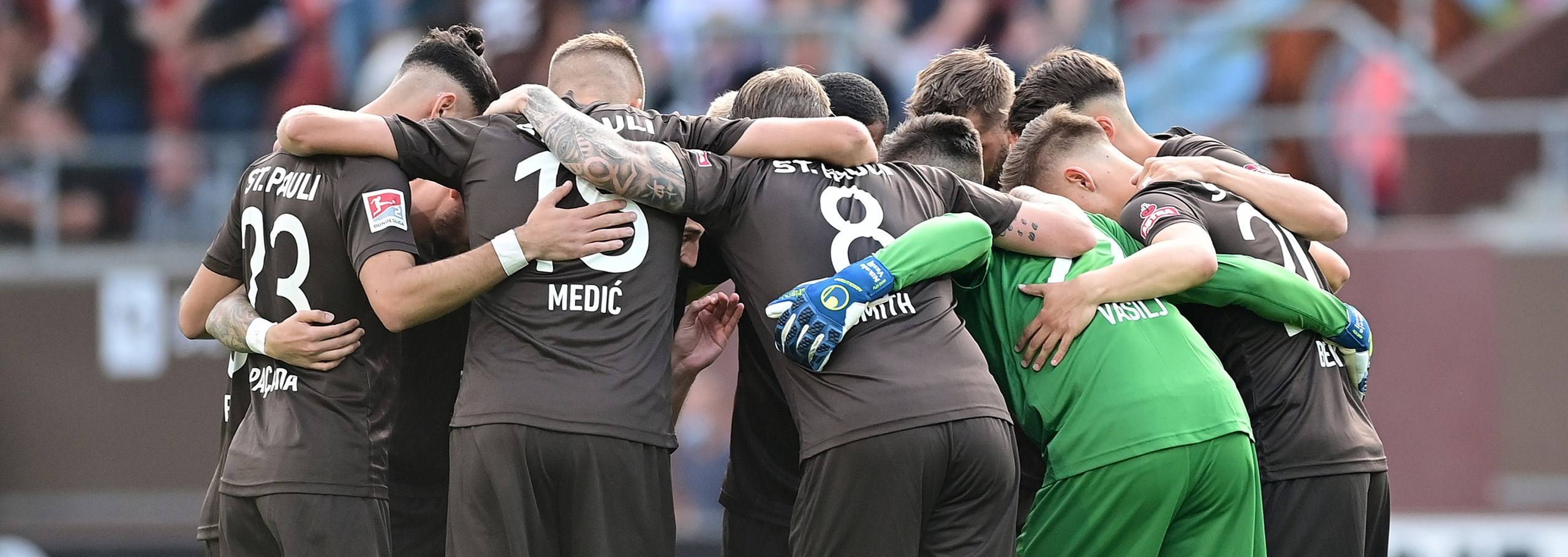 关于汉堡队迎战难缠对手，力图保持不败纪录的信息