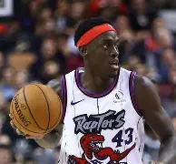 c7-凯尔特人队在季后赛中遭遇困难，集体努力克服